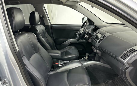 Mitsubishi Outlander III рестайлинг 3, 2010 год, 1 180 000 рублей, 22 фотография
