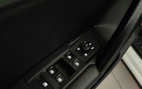 Volkswagen Tiguan II, 2019 год, 3 299 000 рублей, 25 фотография