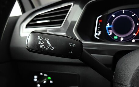 Volkswagen Tiguan II, 2019 год, 3 299 000 рублей, 21 фотография