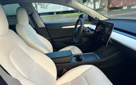 Tesla Model 3 I, 2021 год, 3 990 000 рублей, 12 фотография