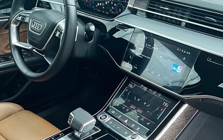 Audi A8, 2020 год, 6 000 000 рублей, 13 фотография