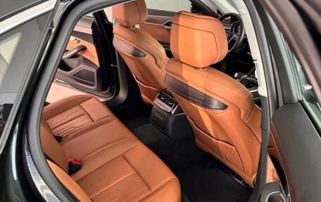 Audi A8, 2020 год, 6 000 000 рублей, 26 фотография