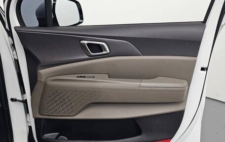 KIA Carnival, 2025 год, 18 фотография