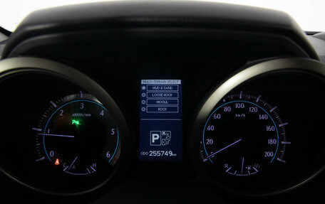 Toyota Land Cruiser Prado 150 рестайлинг 2, 2010 год, 2 399 000 рублей, 13 фотография