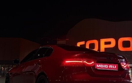 Jaguar XE I рестайлинг, 2016 год, 2 050 000 рублей, 2 фотография