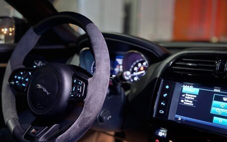 Jaguar XE I рестайлинг, 2016 год, 2 050 000 рублей, 6 фотография