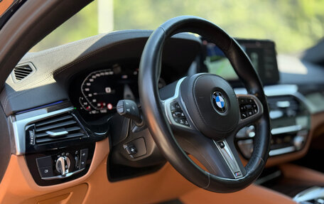 BMW 5 серия, 2022 год, 4 990 000 рублей, 13 фотография