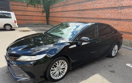 Toyota Camry, 2020 год, 2 750 000 рублей, 6 фотография