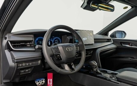 Toyota Camry, 2025 год, 4 390 000 рублей, 12 фотография