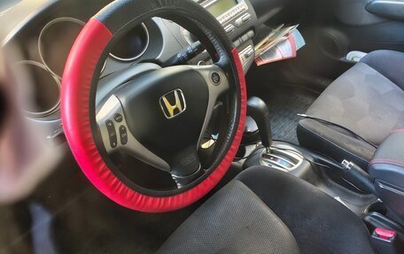 Honda Jazz I рестайлинг, 2007 год, 550 000 рублей, 1 фотография