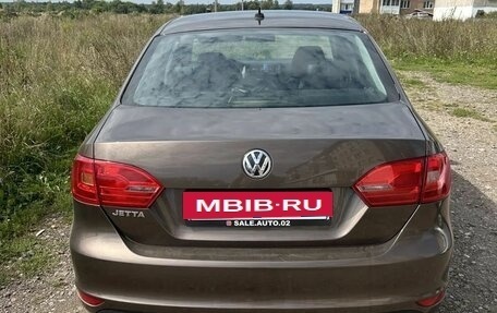 Volkswagen Jetta VI, 2013 год, 770 000 рублей, 4 фотография