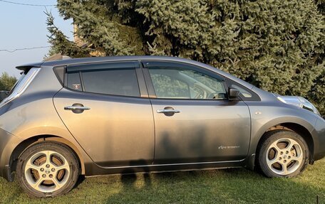 Nissan Leaf I, 2016 год, 970 000 рублей, 3 фотография