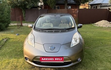 Nissan Leaf I, 2016 год, 970 000 рублей, 5 фотография