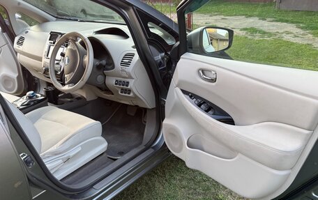 Nissan Leaf I, 2016 год, 970 000 рублей, 24 фотография