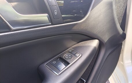 Mercedes-Benz C-Класс, 2012 год, 1 700 000 рублей, 8 фотография