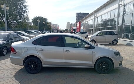 Volkswagen Polo VI (EU Market), 2017 год, 880 000 рублей, 4 фотография