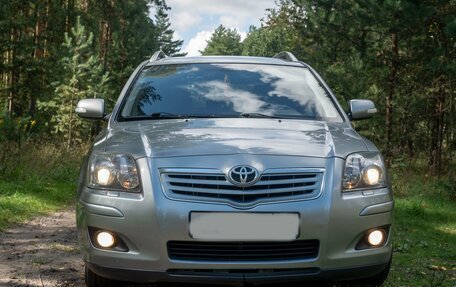 Toyota Avensis III рестайлинг, 2007 год, 700 000 рублей, 8 фотография