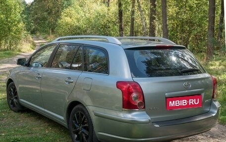 Toyota Avensis III рестайлинг, 2007 год, 700 000 рублей, 12 фотография