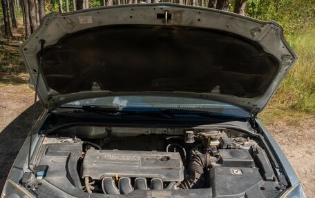 Toyota Avensis III рестайлинг, 2007 год, 700 000 рублей, 16 фотография