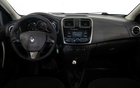 Renault Logan II, 2015 год, 399 000 рублей, 9 фотография