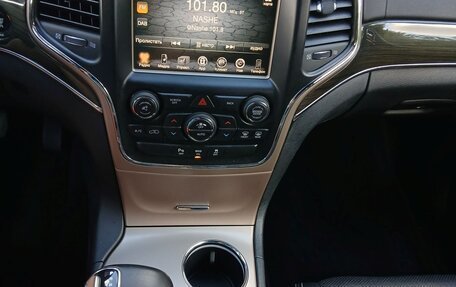 Jeep Grand Cherokee, 2014 год, 2 700 000 рублей, 12 фотография
