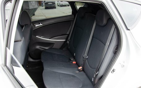 Hyundai Solaris II рестайлинг, 2013 год, 990 000 рублей, 10 фотография