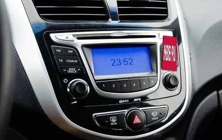 Hyundai Solaris II рестайлинг, 2013 год, 990 000 рублей, 13 фотография