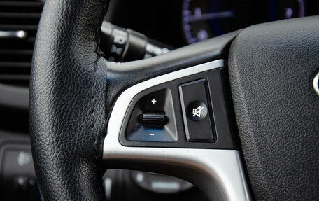 Hyundai Solaris II рестайлинг, 2013 год, 990 000 рублей, 17 фотография