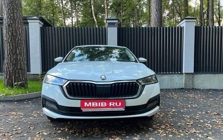 Skoda Octavia IV, 2021 год, 2 310 000 рублей, 1 фотография