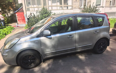 Nissan Note II рестайлинг, 2008 год, 700 000 рублей, 2 фотография