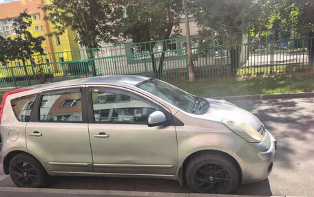Nissan Note II рестайлинг, 2008 год, 700 000 рублей, 3 фотография