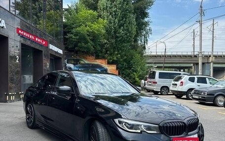 BMW 3 серия, 2021 год, 4 100 000 рублей, 2 фотография
