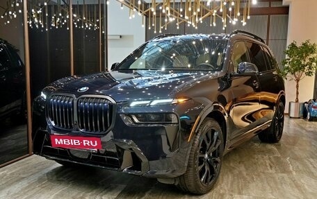 BMW X7, 2023 год, 13 100 000 рублей, 2 фотография