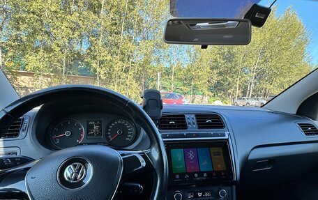 Volkswagen Polo VI (EU Market), 2016 год, 870 000 рублей, 17 фотография