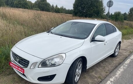 Volvo S60 III, 2012 год, 650 000 рублей, 2 фотография