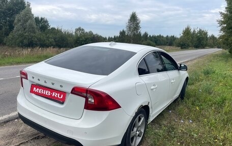 Volvo S60 III, 2012 год, 650 000 рублей, 4 фотография