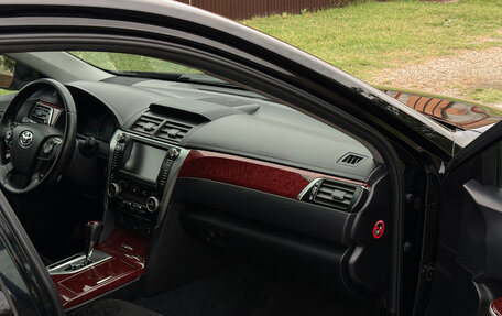 Toyota Camry, 2014 год, 1 710 000 рублей, 8 фотография
