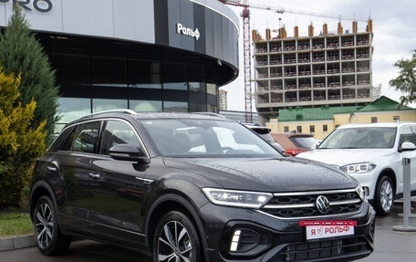 Volkswagen T-Roc I, 2025 год, 4 100 000 рублей, 2 фотография