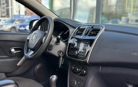 Renault Logan II, 2016 год, 729 000 рублей, 11 фотография
