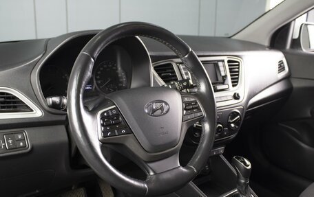 Hyundai Solaris II рестайлинг, 2019 год, 1 420 000 рублей, 11 фотография
