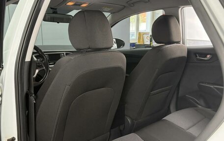 Hyundai Solaris II рестайлинг, 2019 год, 1 420 000 рублей, 10 фотография