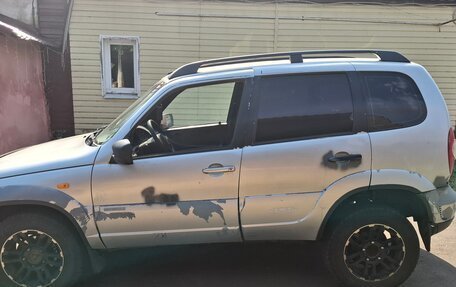 Chevrolet Niva I рестайлинг, 2010 год, 200 000 рублей, 2 фотография