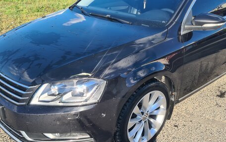Volkswagen Passat B7, 2011 год, 950 000 рублей, 3 фотография