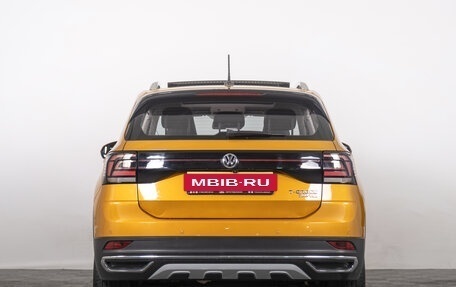 Volkswagen T-Cross I, 2020 год, 1 899 000 рублей, 5 фотография