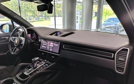 Porsche Cayenne III, 2021 год, 10 390 000 рублей, 25 фотография