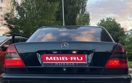 Mercedes-Benz C-Класс, 1998 год, 450 000 рублей, 5 фотография