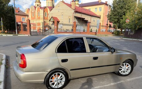 Hyundai Accent II, 2005 год, 350 000 рублей, 3 фотография