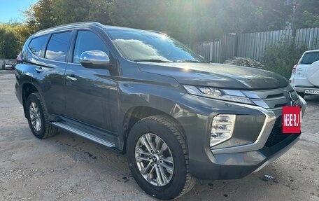 Mitsubishi Pajero Sport III рестайлинг, 2021 год, 2 620 000 рублей, 2 фотография