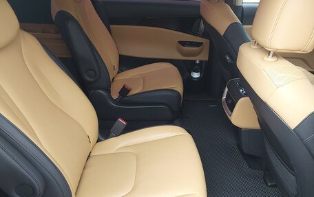 KIA Carnival, 2021 год, 3 850 000 рублей, 15 фотография