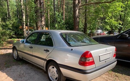 Mercedes-Benz C-Класс, 1995 год, 490 000 рублей, 2 фотография